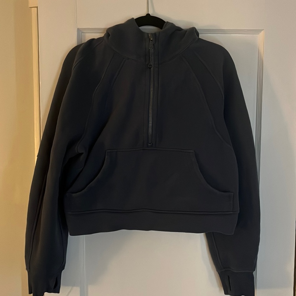 Lululemon Scuba half zip hoodie